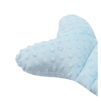 Stabilizująca poduszka New Baby niebieskie serduszka