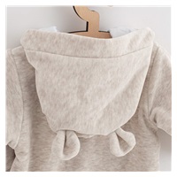 Aksamitny kombinezon dla niemowląt z kapturem New Baby Sweetheart beżowy