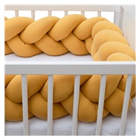 Ochraniacz do łóżeczka warkocz muślinowy New Baby musztardowy