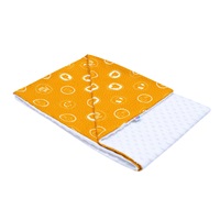 Dziecięcy kocyk z Minki New Baby Zwierzątka musztardowy 70x100 cm