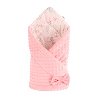 Dwustronny becik z Minky New Baby 75x75 cm misie i króliczki różowy