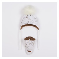 Jesienna dziewczęca czapeczka dla niemowląt z chustką pod szyję New Baby Special One