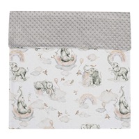 Dziecięcy kocyk z Minki New Baby Słoniki biało-szary 80x102 cms