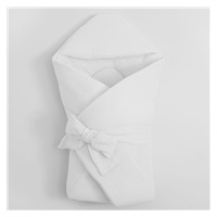 Muślinowy rożek z kapturkiem New Baby biały