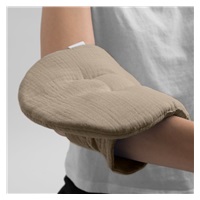 Muślinowa nakładka na rękę do karmienia New Baby beżowa