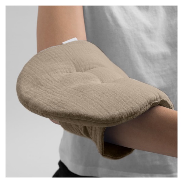 Muślinowa nakładka na rękę do karmienia New Baby beżowa