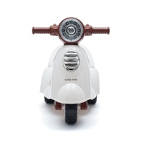Dziecięcy jeździk z dźwiękiem Baby Mix Scooter biały